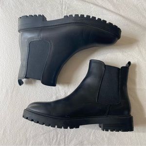 Banana Republic Black Ankle Boots